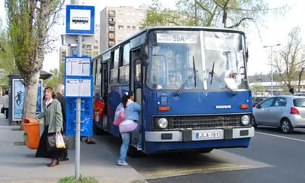 Ungarn erneuert Busflotte, 9000 neue Busse für 3 Mrd. EUR