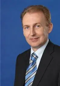 Neuer Ungarn Chef bei Henkel CEE, neue Vorstände bei TriGranit und Egis