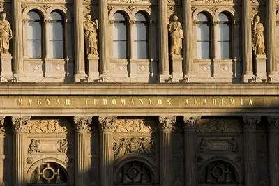 Wissenschaft als Opfer und Bezwinger der Krise - Ein Credo vom Weltwissenschaftsforum in Ungarn