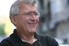 Ein Betriebsbesuch in der Ideenwerkstatt „Szema“, einer neuen Partei in Ungarn