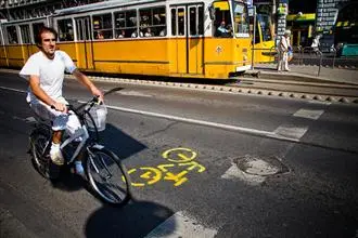 Angeblich mehr Rechte für Radfahrer und Fußgänger