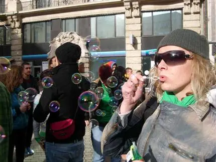 Seifenblasen gegen Homophobie...