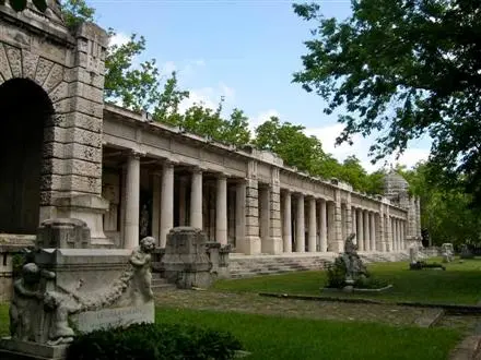 Zur bewegten Geschichte einer letzten Ruhestätte: der Kerepeser Friedhof in Budapest