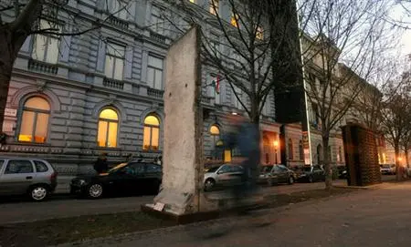 Ein Stück Berliner Mauer in Budapest