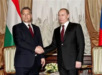 Orbán bei Putin: Wird Ungarn zum Brückenkopf für Russland?