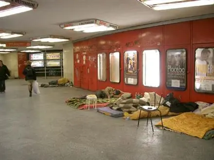 Die Fußgängerunterführungen von Budapest wurden "gereinigt"