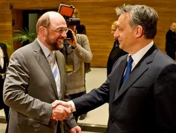Schlagabtausch zum Mediengesetz - Orbán in Straßburg
