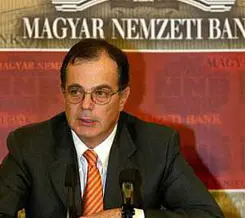 Zentralbankchef Simor übt erneute Kritik an Regierungspolitik