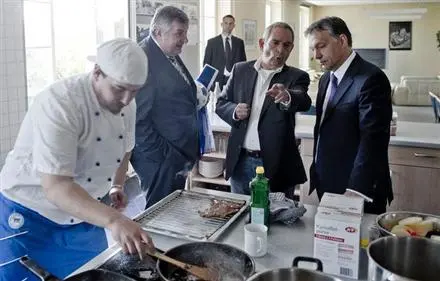 Orbán zu Besuch in Deutschland