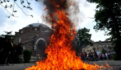 Bulgarien: Sturm im Parlament, nach Strum auf Moschee
