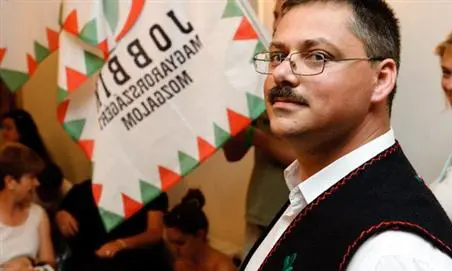 Attentat auf Bürgermeister von Gyöngyöspata? Ungarische Garde marschiert "privat" auf