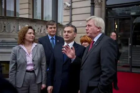Premier von Ungarn verlängerte die Faschingssaison