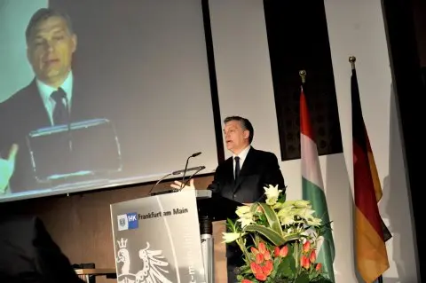 Premier von Ungarn verlängerte die Faschingssaison