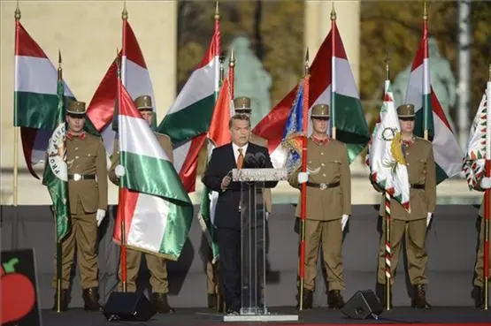 Gespaltenes Land - Impressionen vom Nationfeiertag in Ungarn