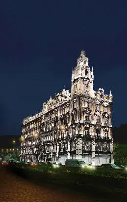 Ungarns Premier bei Eröffnung von Großhotel in Budapest