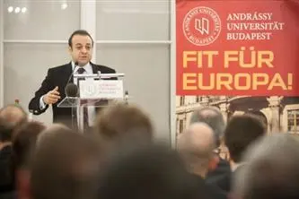 Forscher Auftritt des Europaministers der Türkei in Ungarn: Bericht & Kommentar