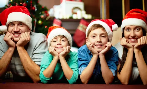 Von Mikulás und Szaloncukor: Weihnachtsbräuche in Ungarn