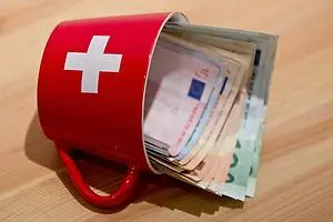 Ungarn bahnt Initiative gegen Schwarzarbeit und Steuerabkommen mit der Schweiz an
