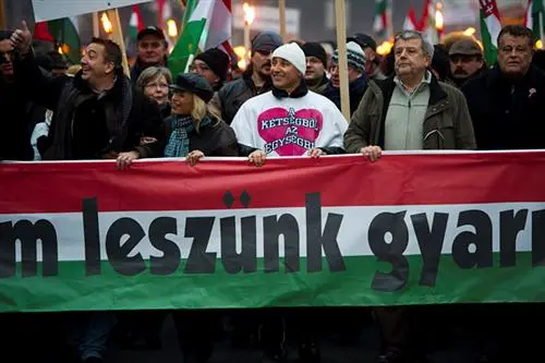 Ego te absolvo: Das offizielle Ungarn stellt sich hinter den Hassprediger Bayer...