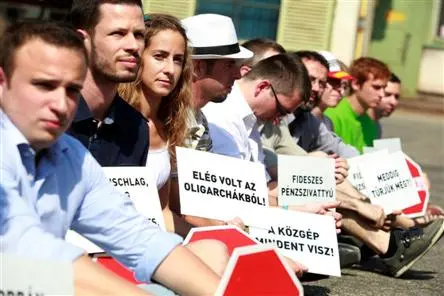 Opposition sucht Alternativen zur neuen "Orbánschen Arbeitswelt" in Ungarn