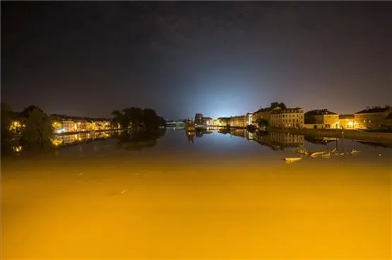 Hochwasser in Ungarn: es kommt langsam, aber es kommt