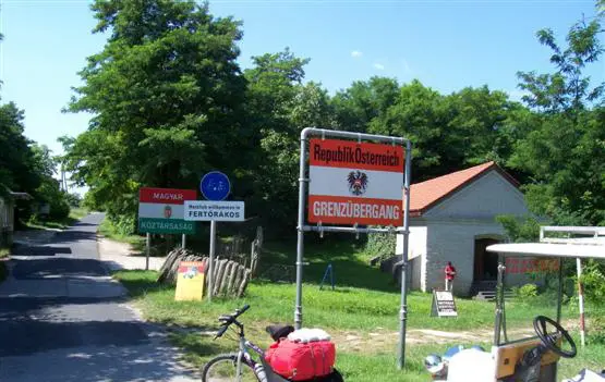Grenzüberschreitende Straßenverbindungen: Österreich und Ungarn wollen nur an die EU-Töpfe
