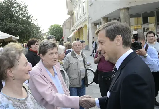 Hartes Ringen um die Stimmen der Rentner in Ungarn