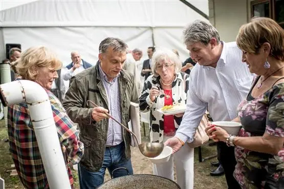 Positionierungen: Parteien in Ungarn im Wettstreit um die simpelste Botschaft
