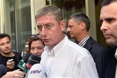 Ex-MSZP-Chef wirft Sozialisten illegale Wahlkampffinanzierung vor, Fidesz klagt