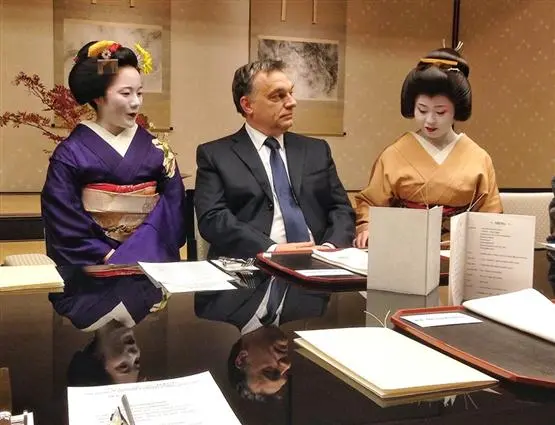 Orbán in Japan, Chaos in Chinatown und andere Wirtschaftsnachrichten der Woche aus Ungarn
