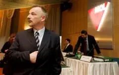 MOL offiziell mit Verkauf von INA-Anteilen befasst
