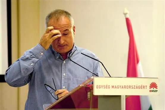 MSZP schießt sich aus Wahlrennen: Vizechef muss wegen Schwarzgeldkonto gehen