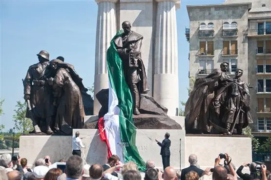 Tisza, Orbán und die Vorsehung: Ungarns Premier bekennt sich öffentlich als Antidemokrat und Antieuropäer