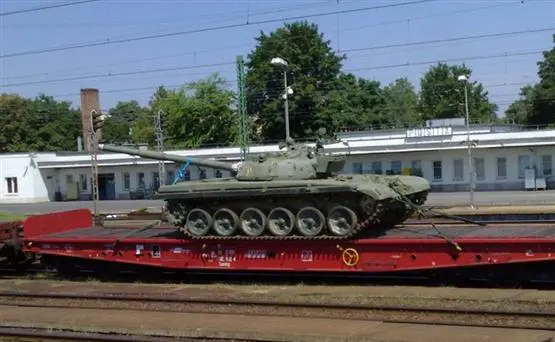 Doppelte Wahrheit: Ungarn dementiert Lieferung von Panzern an die Ukraine