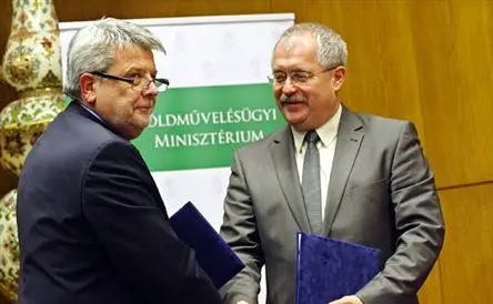 Portfolio erweitert: Orbáns Kampfgruppe CÖF steigt in Landvergabe und Lebensmittelhandel ein
