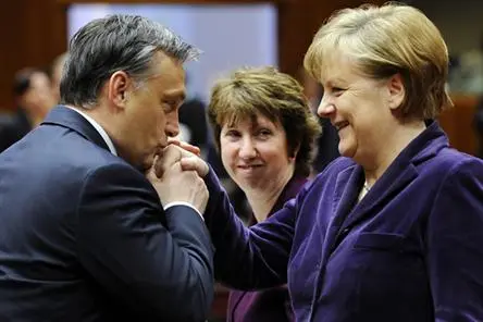 Verwechslung: Österreichische Nestroy-Jury verleiht Orbán irrttümlich Preis für "schlechtesten Schauspieler"