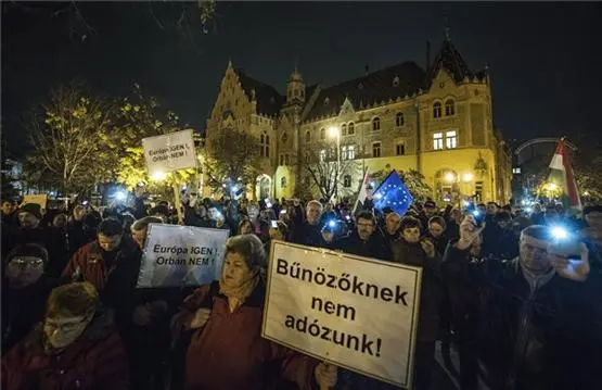 Montagsdemos gegen Korruption und Amtsmissbrauch in Ungarn und im Ausland