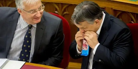 Schokoladengate: Wie Orbán die Opposition vernaschte - eine Weihnachtsgeschichte