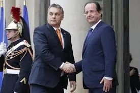 Orbán bei Gedenkmarsch in Paris - Anti-Terror-Gespräche im Parlament