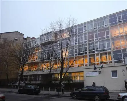 Aggressiver Erreger an Budapester Schule: Mysteriöser Virus setzt 134 Schüler K.O.