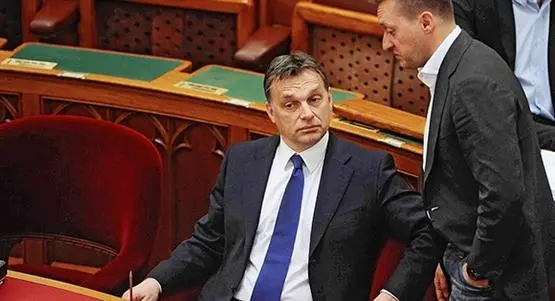 Fidesz-Klausurtagung: Einwanderungsstopp, Erdgaspreise, Bankenübernahmen, Notstandsgesetze