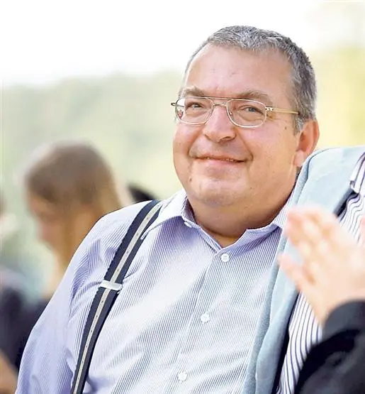 Von der Familienfehde zum "totalen Krieg": Premier Orbán und Oligarch Simicska