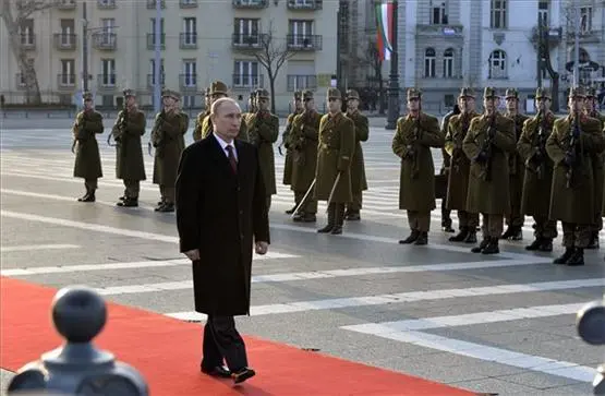Der echte beim Puszta-Putin: Russlands Präsident zu Besuch in Ungarn