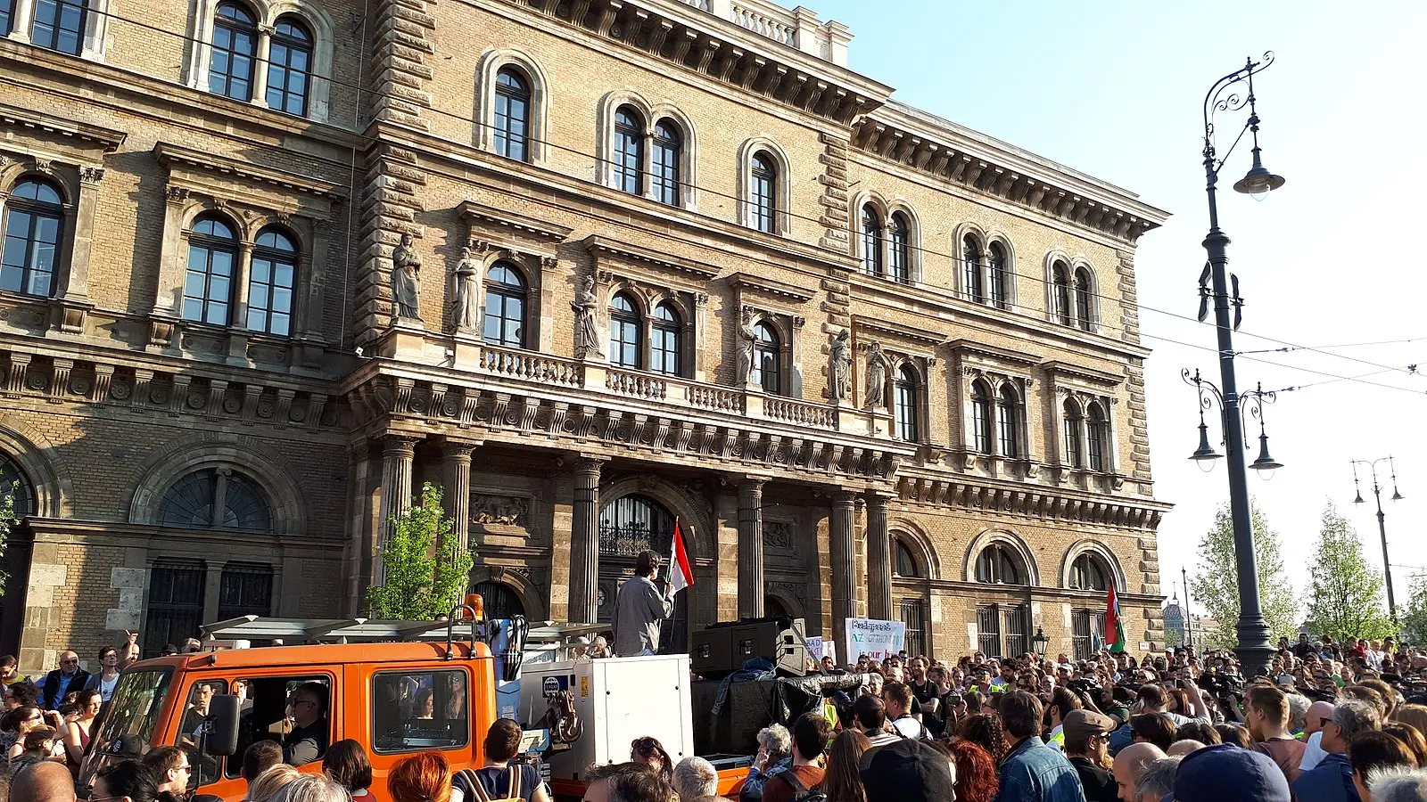 Protest gegen die ungarische Regierung. Photo: wikicomons