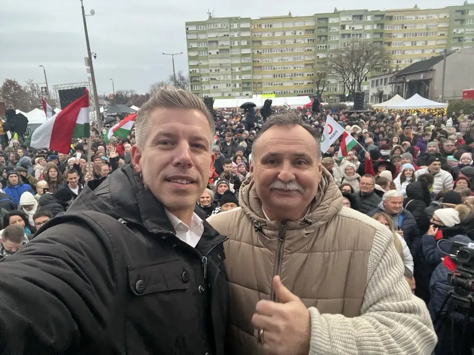 Peter Magyar mit László Gajdos von Péter Magyar/Facebook