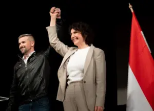 Jakab Péter und Klara Dobrev von Facebook