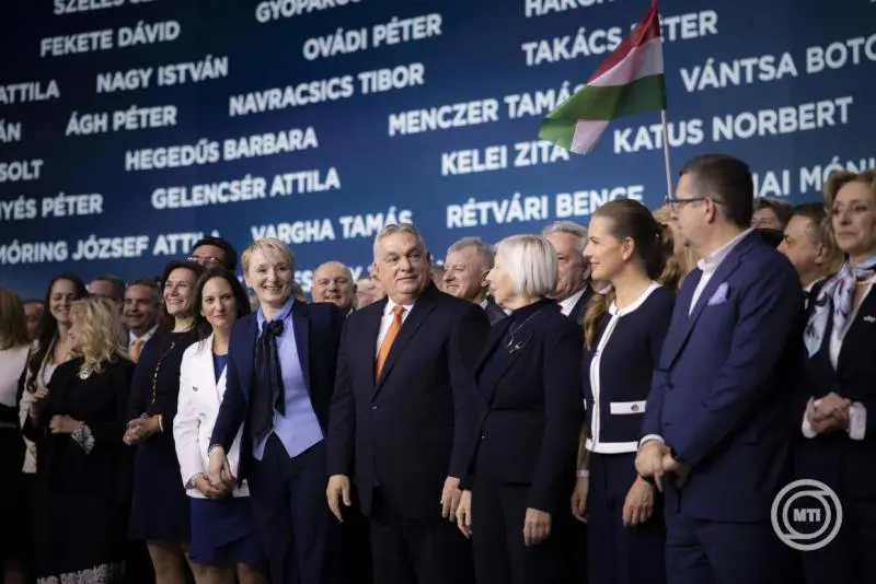 Viktor Orbán und Kandidaten der Fidesz, 2026
