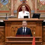 Péter Magyar during his inaugural speech after being sworn in at the Parliament. (MTI/Tibor Illyés)