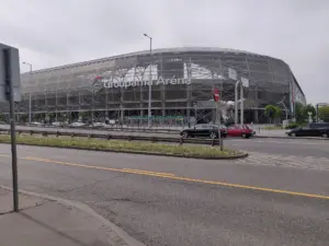 Presseauftritt vor dem Stadion von Ferencváros in Budapest
