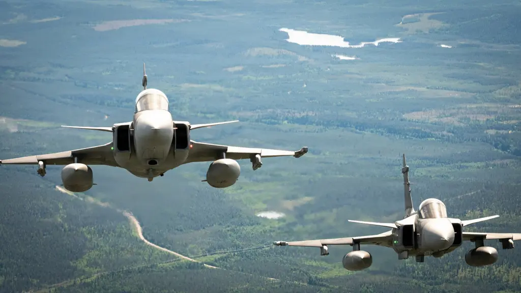 Gripen-Kampfflugzeug über Szolnok, Ungarn